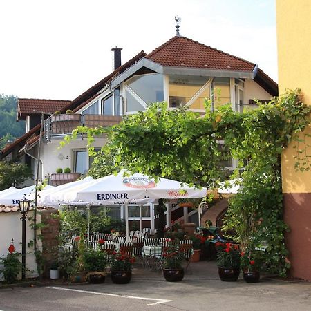 Hotel- Restaurant Zum Schwan Waldfischbach-Burgalben Exterior foto